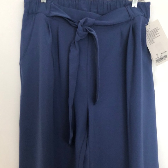Lululemon blue long pants